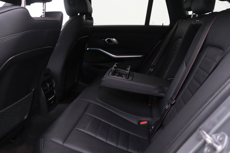 Vehicle Image 47