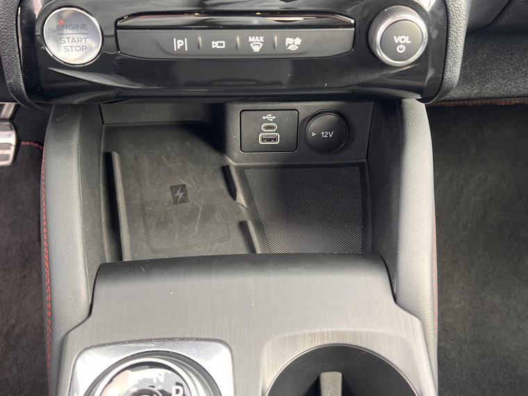 Vehicle Image 37