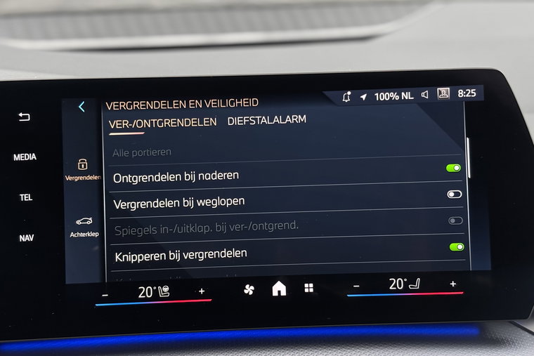 Vehicle Image 36