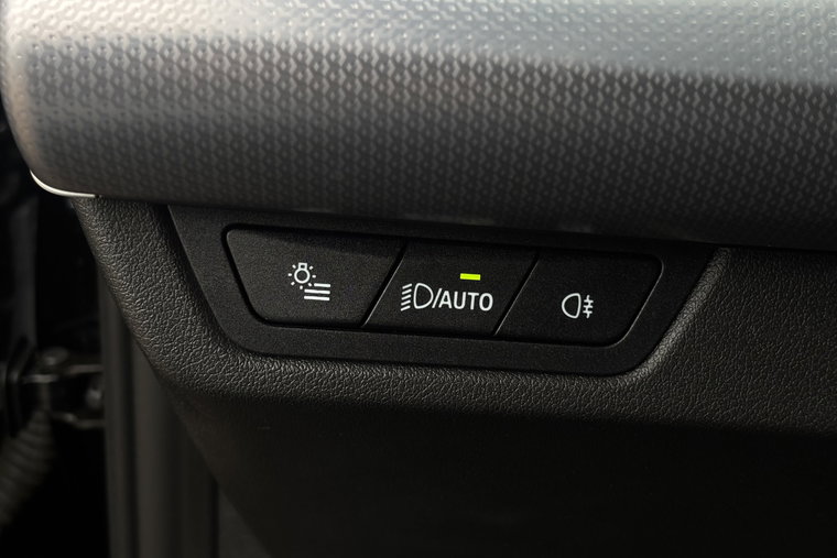 Vehicle Image 53