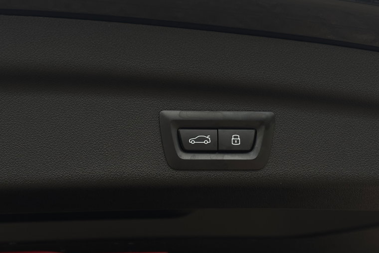 Vehicle Image 57