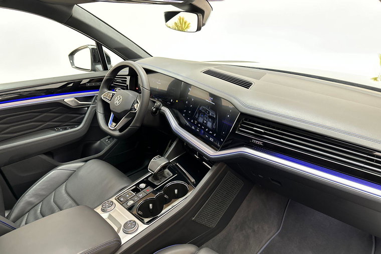 Vehicle Image 35