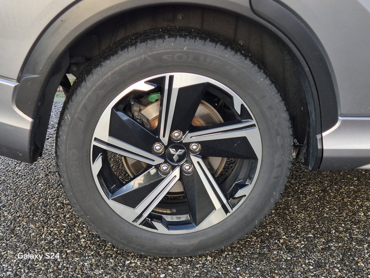Vehicle Image 19