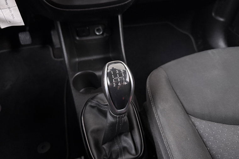 Vehicle Image 23