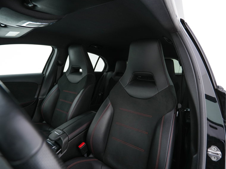 Vehicle Image 23