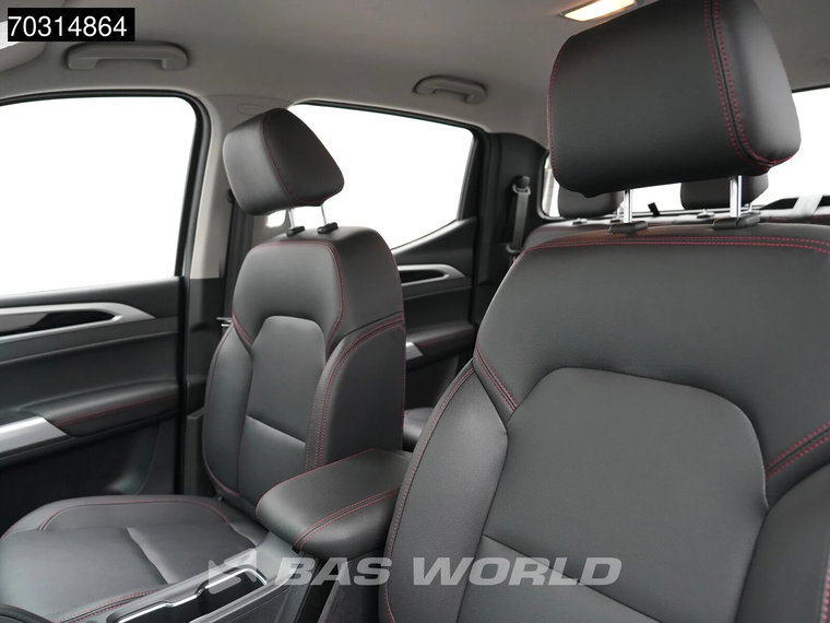 Vehicle Image 15