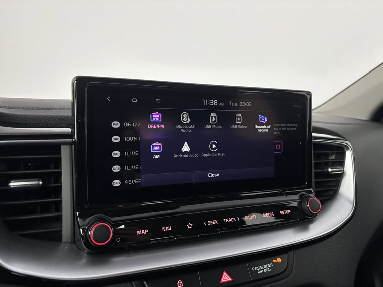 Vehicle Image 25