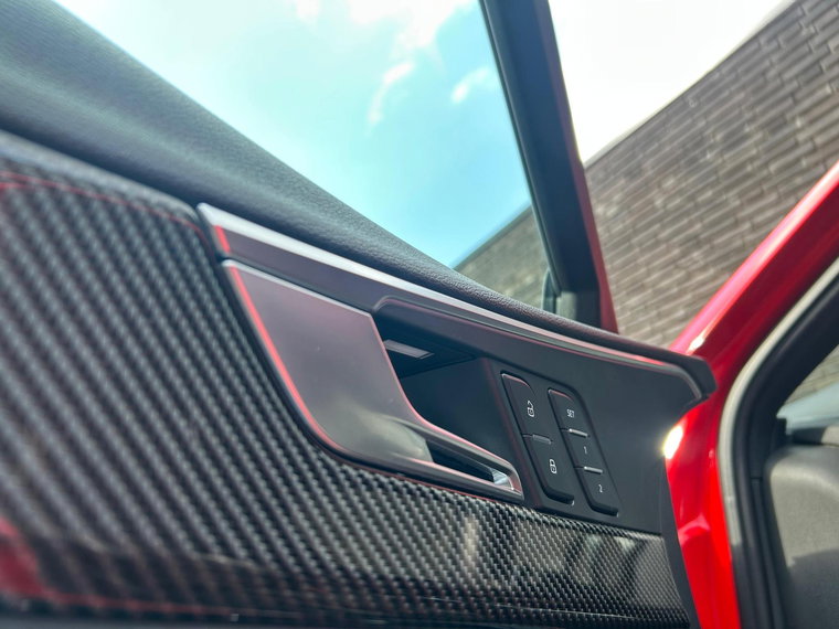 Vehicle Image 24