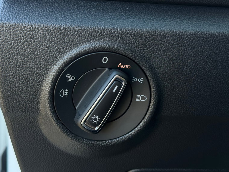 Vehicle Image 39