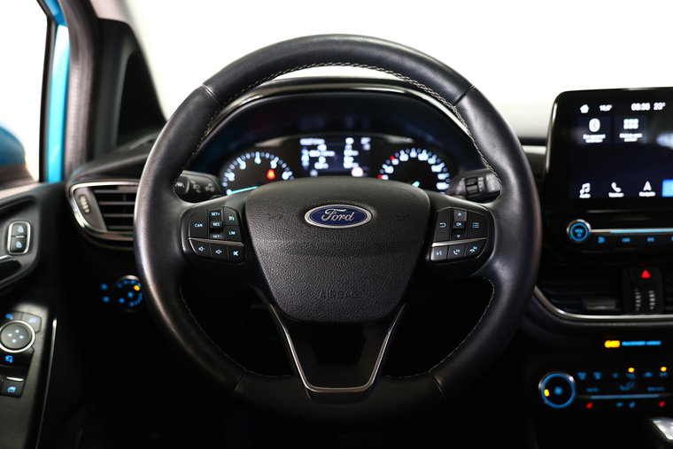 Vehicle Image 22
