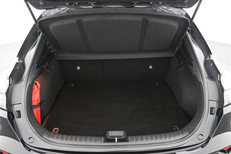 Vehicle Image 33