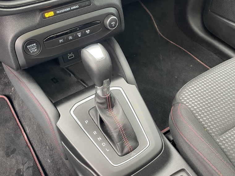 Vehicle Image 23