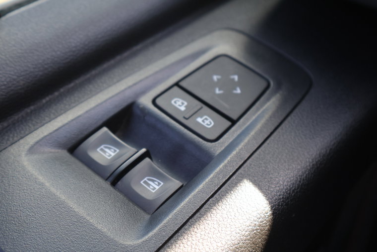 Vehicle Image 33