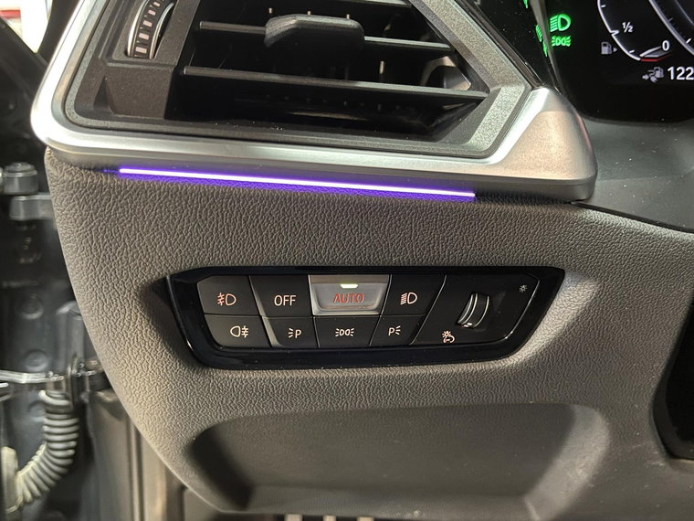 Vehicle Image 26