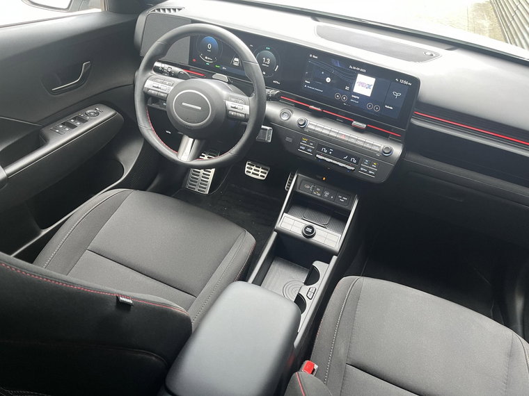 Vehicle Image 11