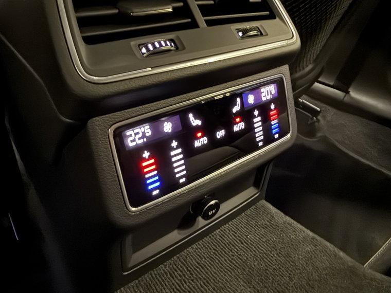 Vehicle Image 47
