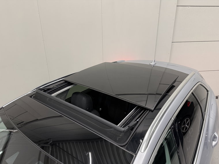 Vehicle Image 50