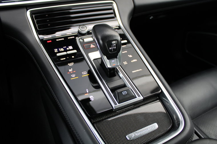 Vehicle Image 36