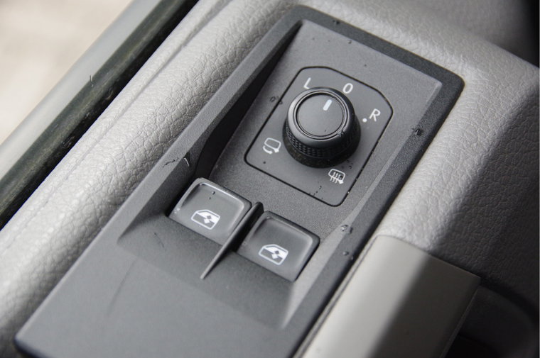 Vehicle Image 36