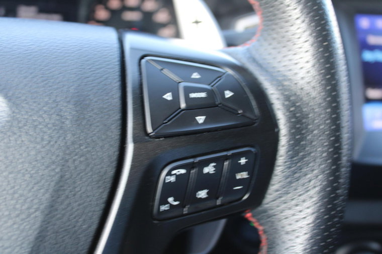 Vehicle Image 17