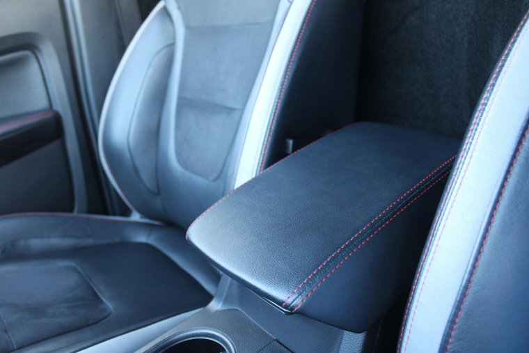 Vehicle Image 21