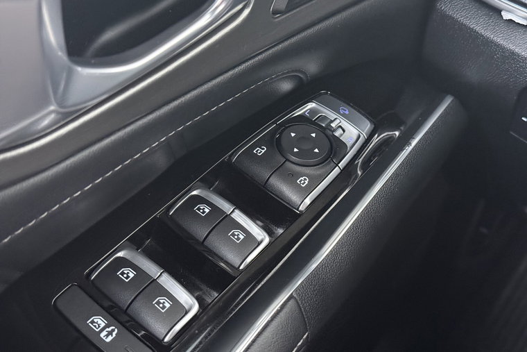 Vehicle Image 27