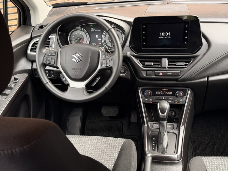 Vehicle Image 21