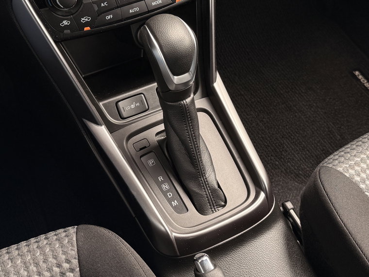 Vehicle Image 36