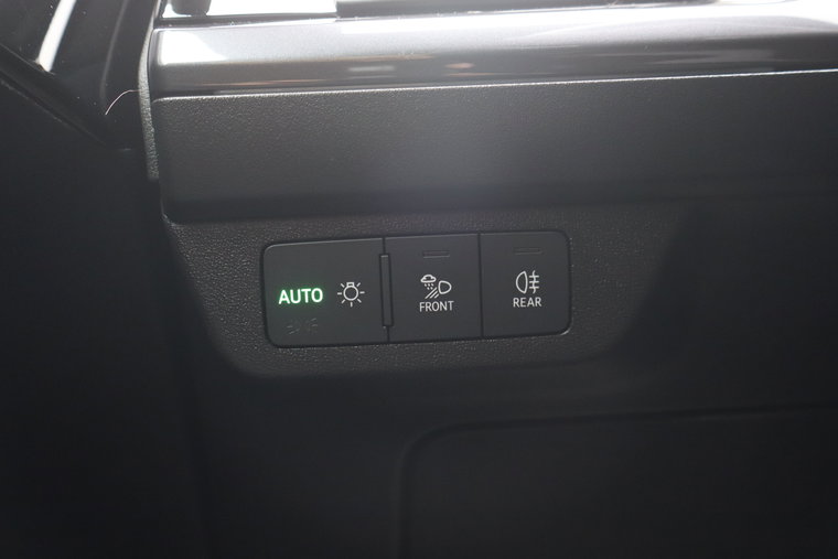 Vehicle Image 33