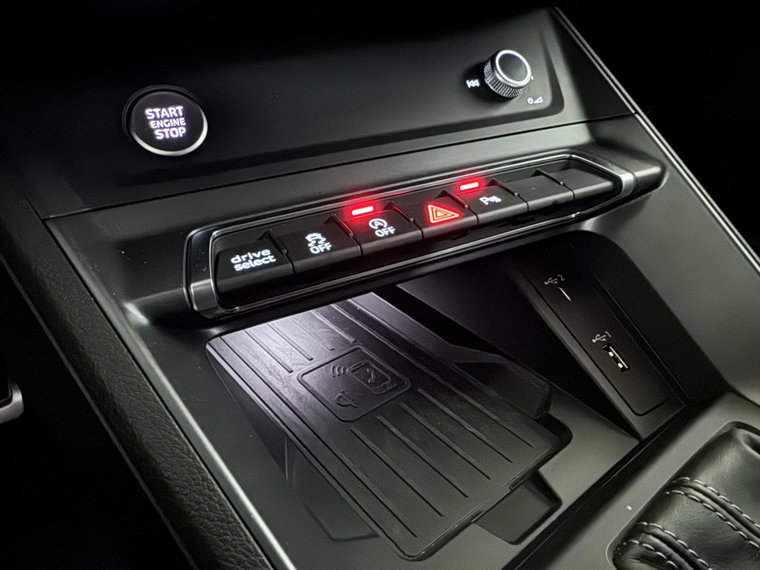 Vehicle Image 52
