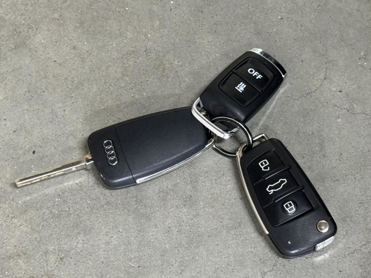 Vehicle Image 60