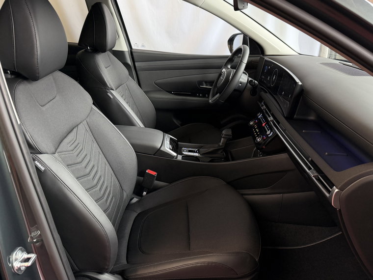 Vehicle Image 31