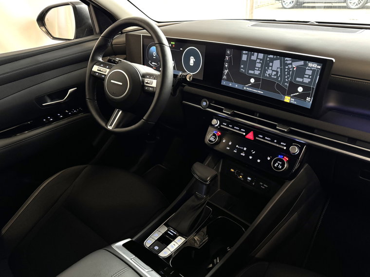 Vehicle Image 33