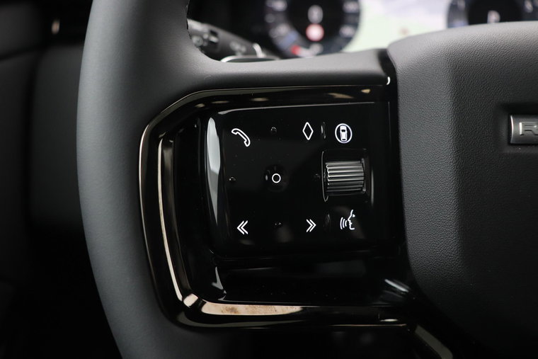 Vehicle Image 42