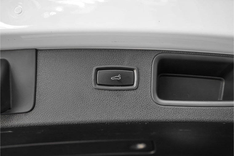 Vehicle Image 39
