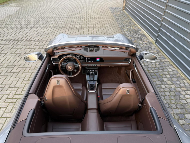 Vehicle Image 22