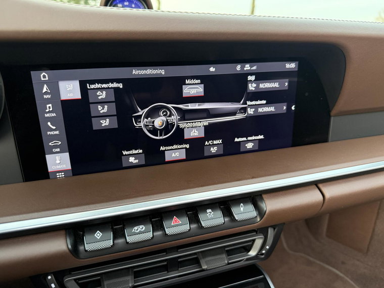 Vehicle Image 38