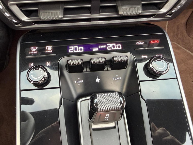 Vehicle Image 40