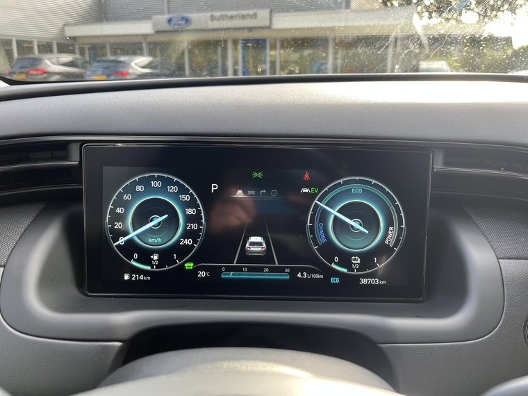 Vehicle Image 28