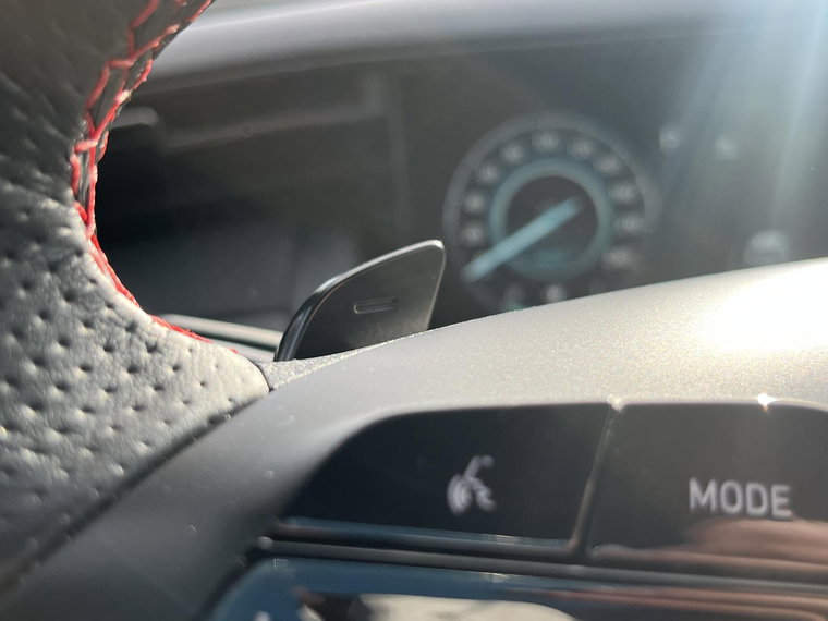 Vehicle Image 33