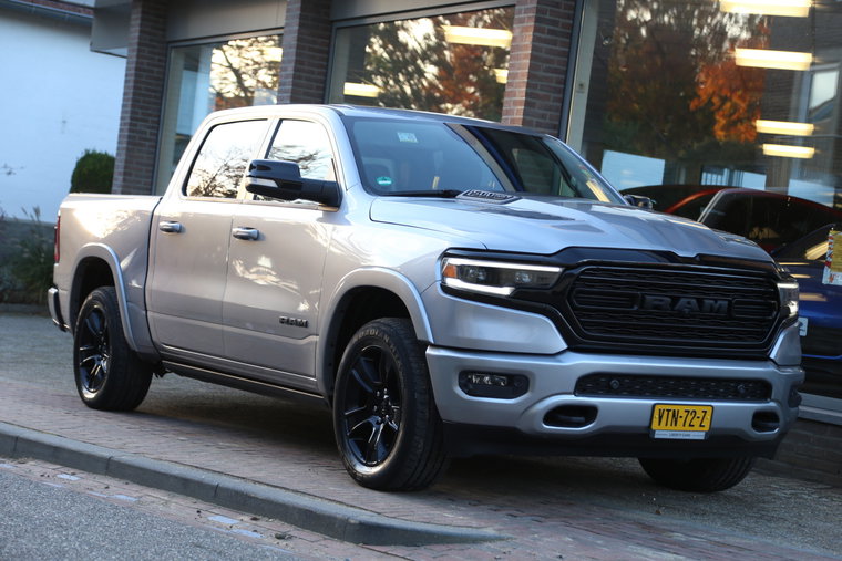 Vehicle Image 35