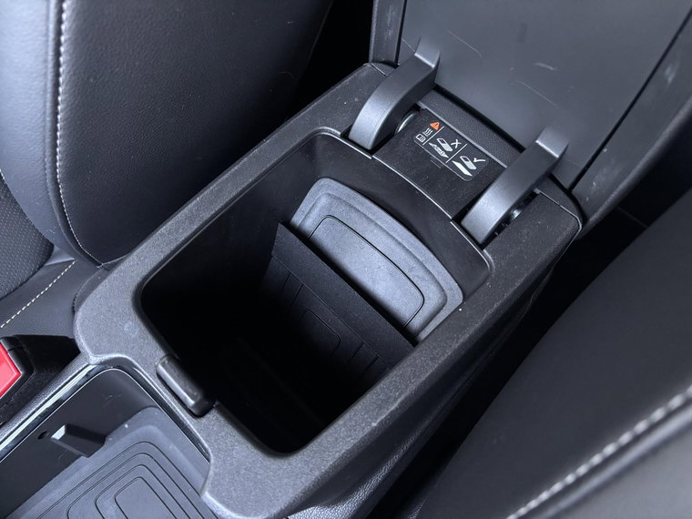 Vehicle Image 40