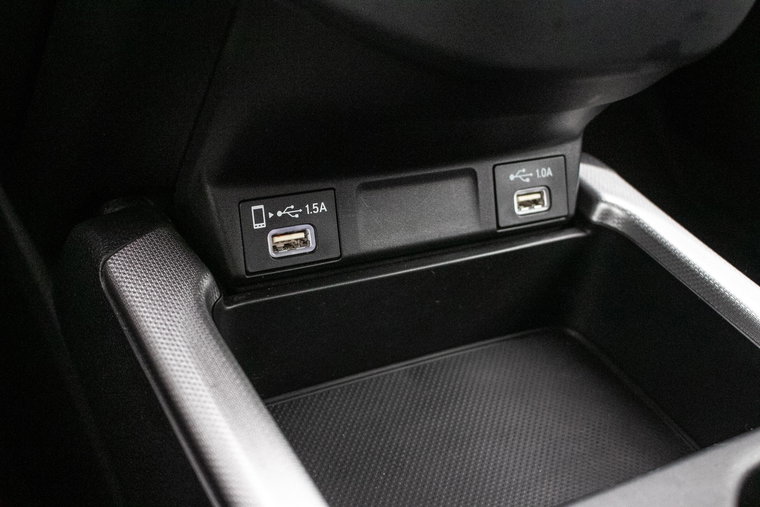 Vehicle Image 26
