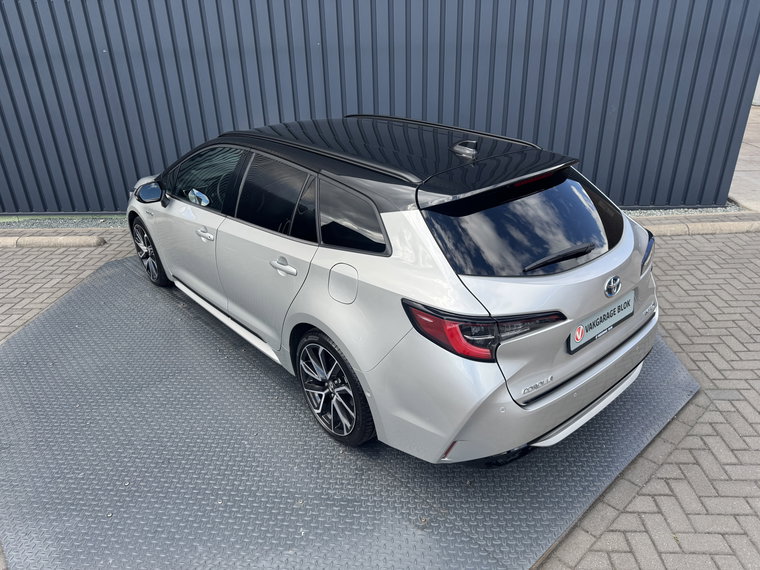 Vehicle Image 13