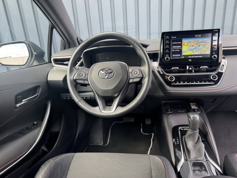 Vehicle Image 16
