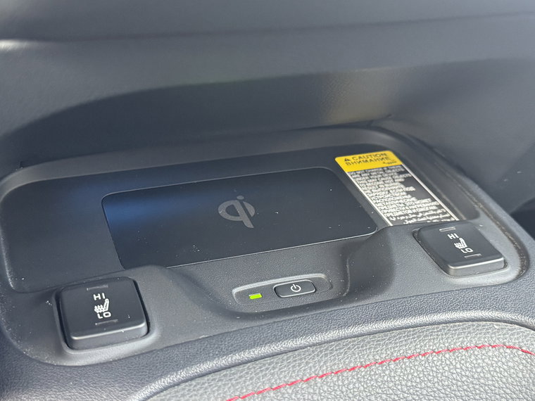 Vehicle Image 32