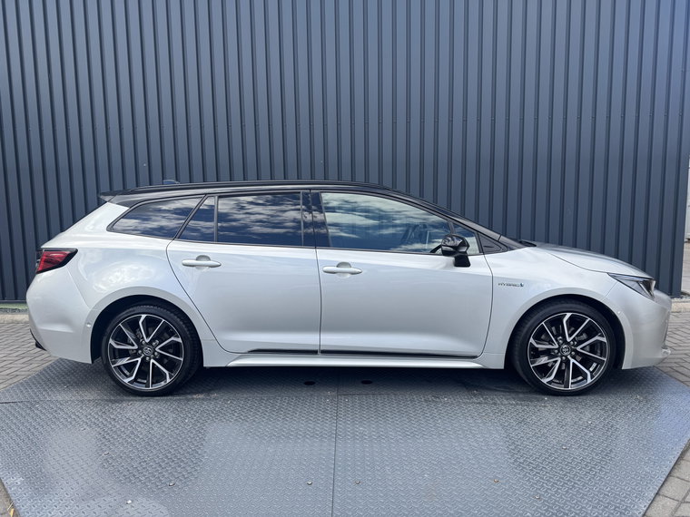 Vehicle Image 8