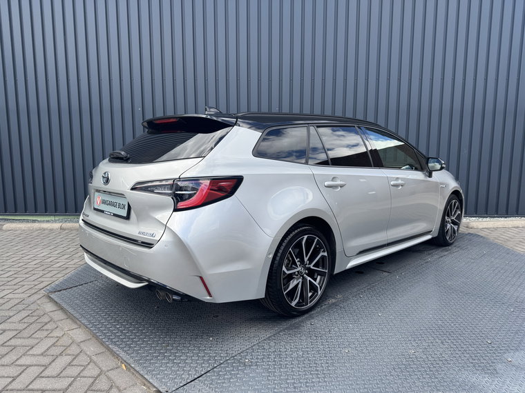 Vehicle Image 9