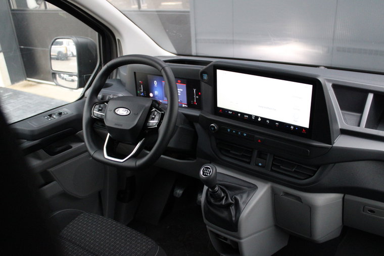 Vehicle Image 35