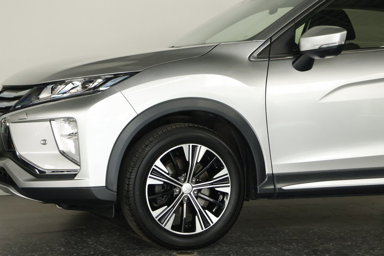 Vehicle Image 30